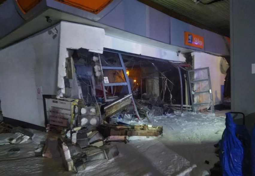 Wybuch na stacji benzynowej w Sosnowcu przy ul. Mieroszewskich. Zawaliła się część budynku, rannych jest dwoje pracowników