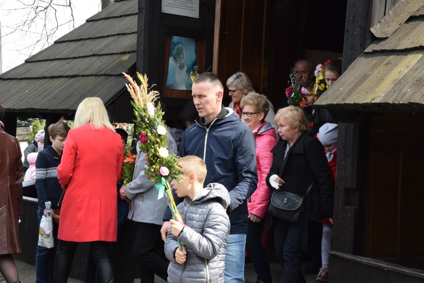 Konkurs Palm Wielkanocnych w Gilowicach. To tutaj robią najpiękniejsze palmy w regionie [ZDJĘCIA]