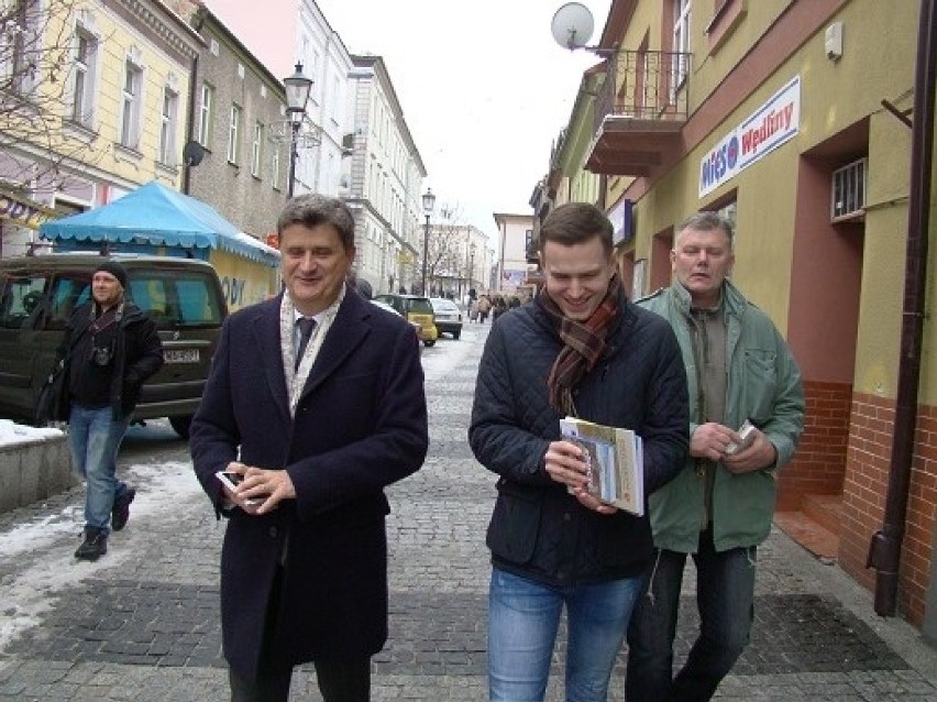 Janusz Palikot odwiedził Wadowice. Złożył życzenia urodzinowe burmistrzowi