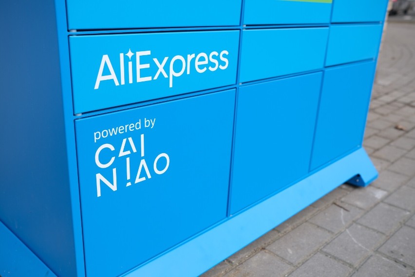 AliExpress dostarczy paczki w Warszawie w jeden dzień. Gigant otwiera hub logistyczny w Polsce