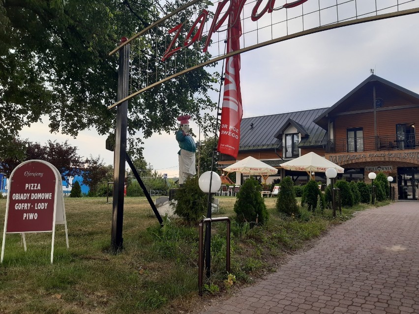 W Suwałkach niedawno otwarta restauracja nad zalewem Arkadia została wystawiona na sprzedaż  