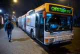 Specjalny autobus pomaga bezdomnym w Poznaniu [ZDJĘCIA]