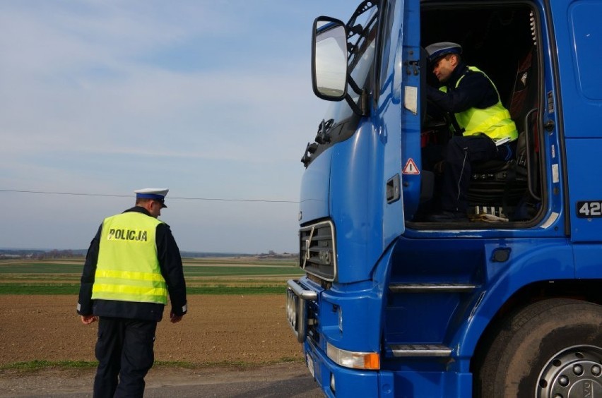 Na drogach powiatu lublinieckiego policjanci prowadzili...