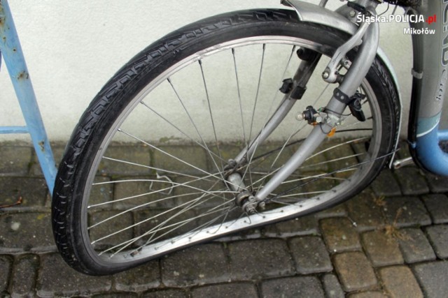 Potrącenie w Łaziskach Górnych: ranny rowerzysta