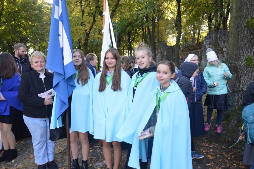 Pielgrzymka dzieci Maryi na Górę św. Anny, 9 października...