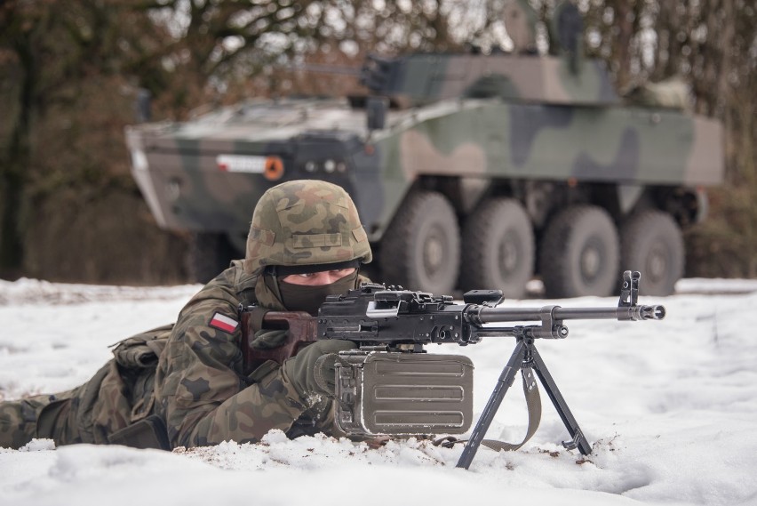 Instruktorzy z 2 stargardzkiego batalionu saperów szkolą żołnierzy z 12 Brygady Zmechanizowanej ZDJĘCIA