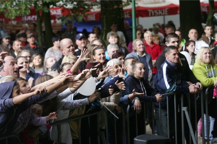 Letnie Granie w Legnicy, czyli cykl mini koncertów w plenerze. Pierwszy koncert już w piątek 13 sierpnia