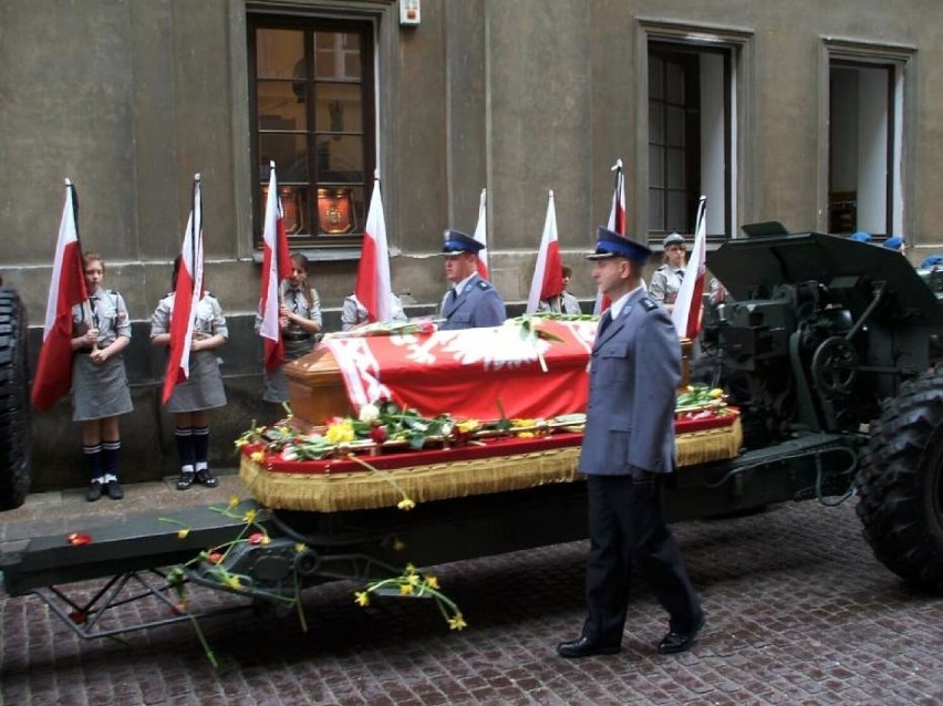 Pamięć: 10 kwietnia 2010 roku w katastrofie smoleńskiej zginął honorowy obywatel Chodzieży prezydent Ryszard Kaczorowski