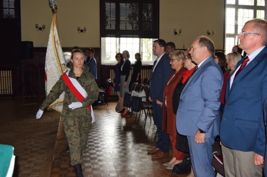 Boisko przy ZS nr 2 w Wągrowcu przekazane uczniom 