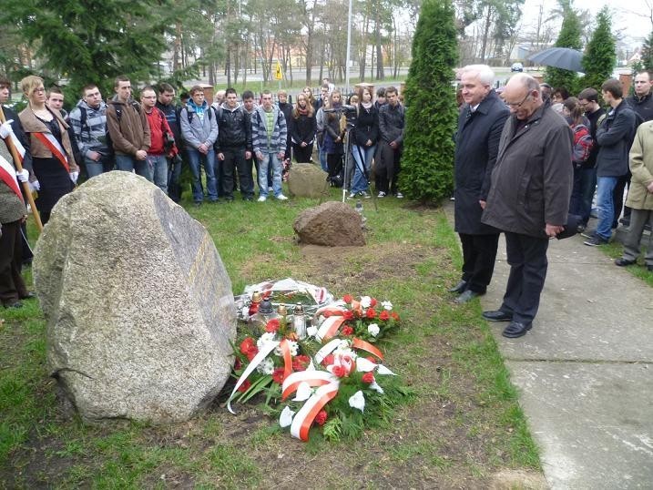 Uczcili pamięć Honorowego Obywatela Chodzieży