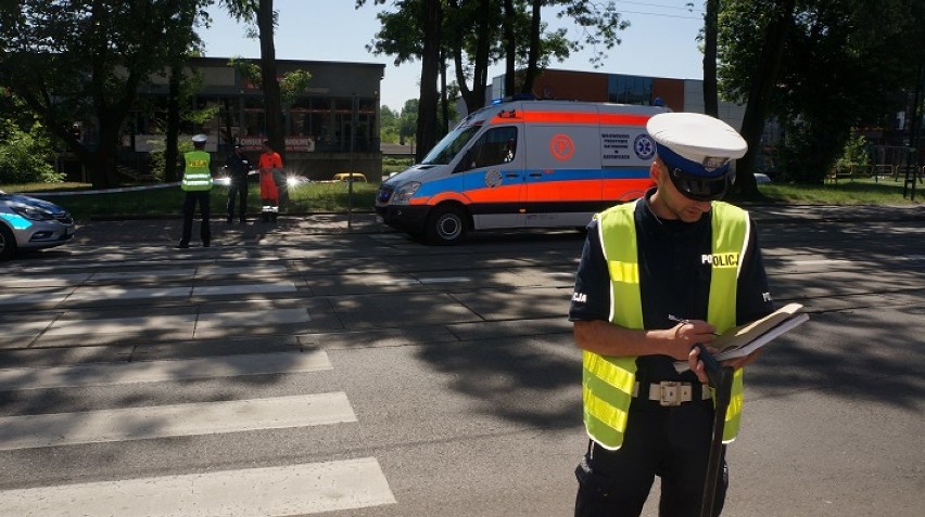 Potrącenie pieszej na przejściu przy ul. Katowickiej w...