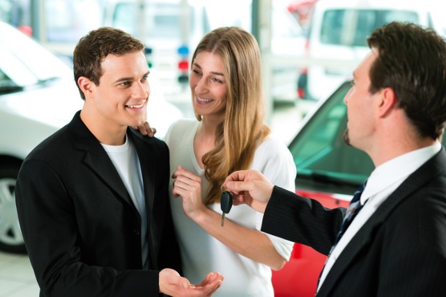 Volkswageny to bardzo popularne w zachodniej części Polski auta. Ich poziom wykonania, atrakcyjna cena, oraz pewien stopień niezawodności sprawiają, że cieszą się one dużym powodzeniem. Które z pojazdów od niemieckiego producenta polecają mechanicy? Przygotowaliśmy listę najmniej awaryjnych VW. Zapraszamy.

Zobacz również: Garbobranie 2017. Do Zielonej Góry zawitały dostojne garbusy


POLECAMY RÓWNIEŻ PAŃSTWA UWADZE:
Wyjmij te urządzenia z gniazdka, to zaoszczędzisz!

