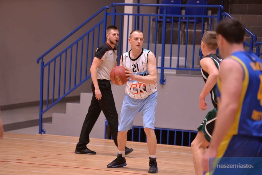 Chemikor – Basket Gostynin 63:48 w meczu 5. kolejki XVI edycji WLKA Włocławek [zdjęcia]