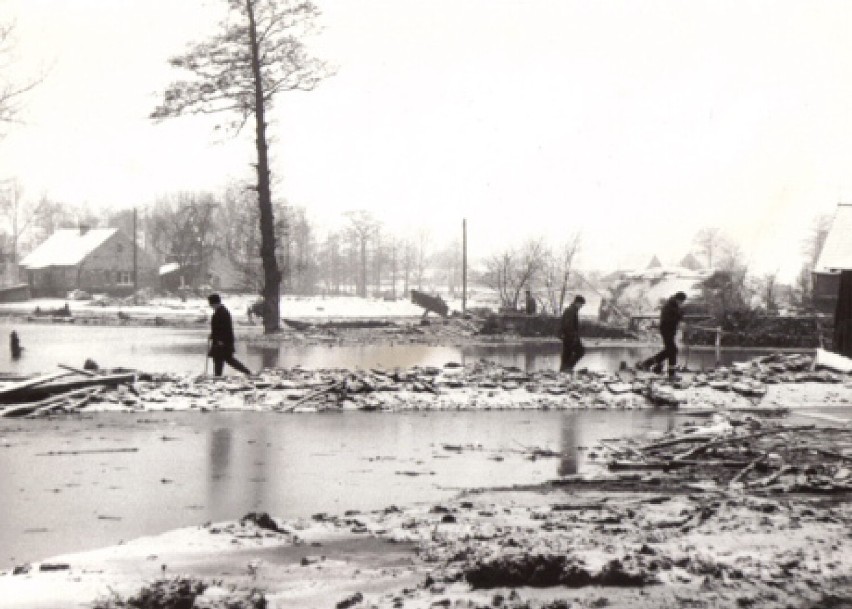 Ponad 50 lat temu doszło do tragedii, o której nikt nie mówił. Iwiny utonęły w błocie, a wraz z nimi 18 ludzi i zwierzęta