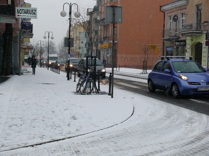 Śnieg w Chełmie. Na ulicach już spokój