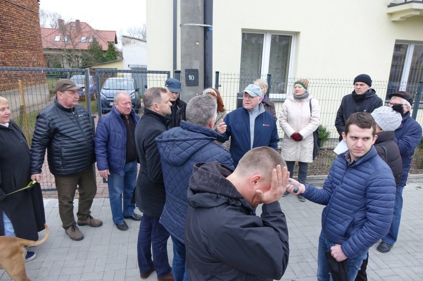 Mieszkańcy ulicy Nowej w Kielcach znów protestują. Nie chcą bloku w pobliżu swoich domów