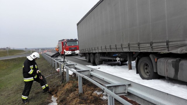 Wyciek paliwa na autostradzie A2