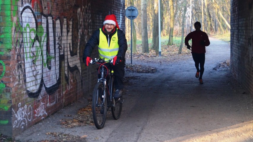 Mikołajkowy parkrun Bydgoszcz nad Kanałem Bydgoskim [zdjęcia, wideo, wyniki]