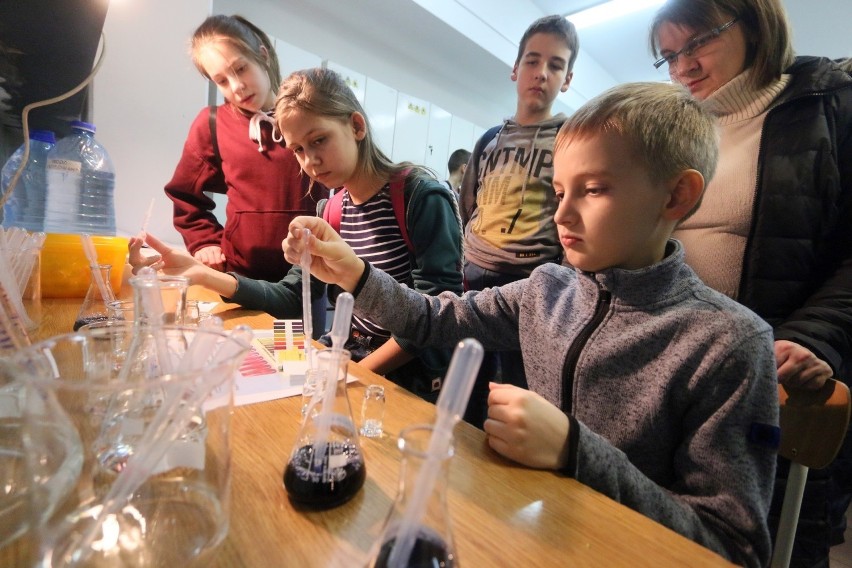 Noc Biologów 2019 w UMCS. Nauka jest taka ciekawa (ZDJĘCIA)