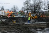 Parking przy Szkole Podstawowej nr 2 w Żarach. W ramach budżetu obywatelskiego budują nowy