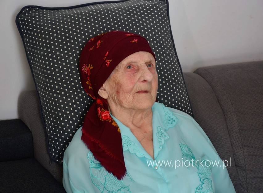 Pani Cecylia Grela z Piotrkowa świętuje setne urodziny ZDJĘCIA