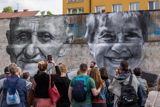 W czwartek odsłonięto mural autorstwa Arkadiusza Andrejkowa Przedstawia Wandę Szkulmowską, badaczkę i propagatorkę kultury ludowej. Jej wizerunek pojawił się obok muralu przedstawiającego Teofila Ociepkę