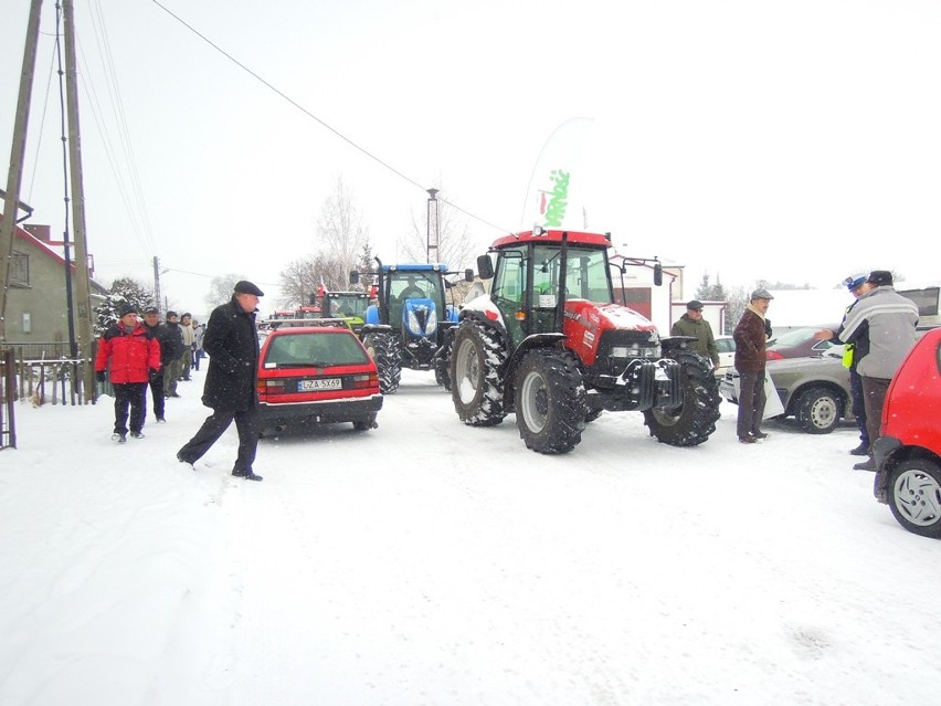 Rolnicy protestowali na trasie Łabunie-Zamość. ZDJĘCIA