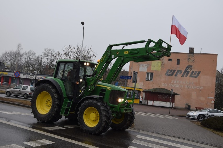 Rolniczy protest w powiecie sieradzkim. Traktory tamowały ruch na rondach. Rozmowy z ministerstwem podjęte