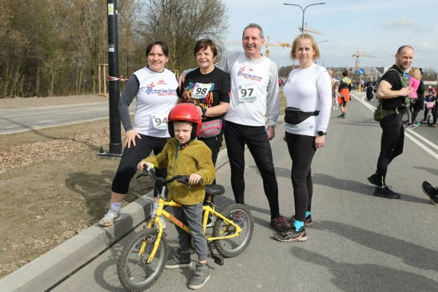 Bieg Gliwice na drodze do wiosny poprzedził otwarcie ostatniego odcinka zachodniej obwodnicy miasta

  Zobacz kolejne zdjęcia. Przesuwaj zdjęcia w prawo - naciśnij strzałkę lub przycisk NASTĘPNE