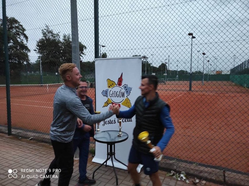 Tenisiści z Głogowa zakończyli ligę podczas turnieju. Zmagania na kortach przy Wita Stwosza