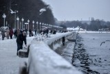 Gdynia gotowa na zimę? Miasto podpisało umowy na odśnieżanie i ma miejsca dla bezdomnych