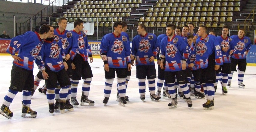 Oświęcim, hokej juniorów: Toruńskie Sokoły odleciały z brązowymi medalami, Unia tuż poza podium