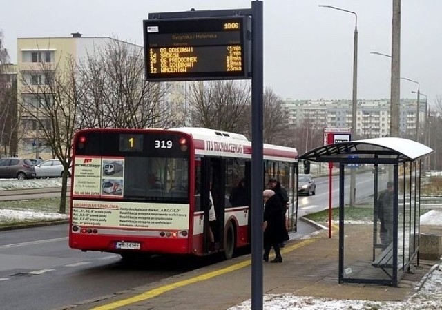 Przystanki autobusowe w Radomiu niszczone były w zeszłym roku niemal sto razy.