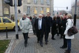 Poznań: Krzysztof Penderecki zasadził buk koło Uniwersytetu Ekonomicznego [ZDJĘCIA]
