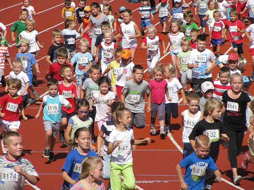 uczestnicy półmaratonu