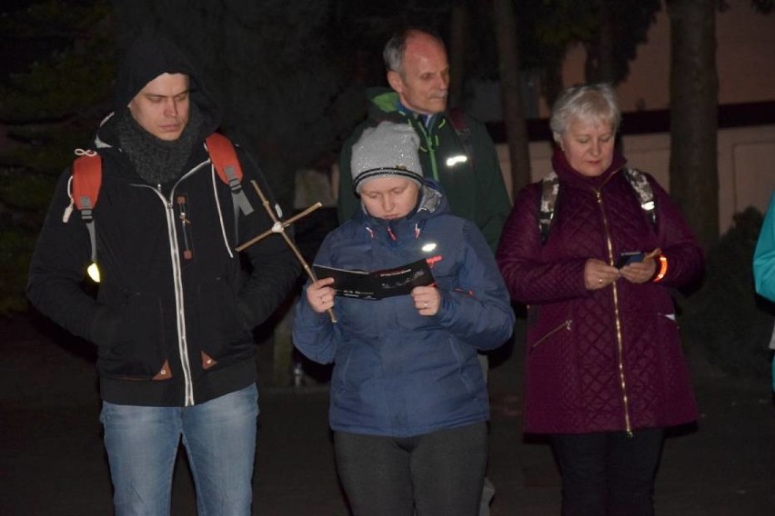 Ekstremalna Droga Krzyżowa z Międzychodu do Chrzypska...