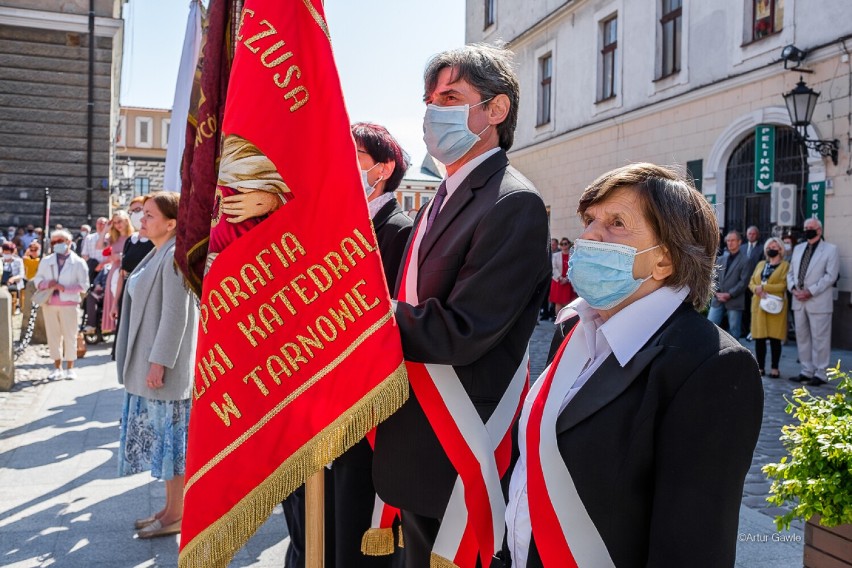 Procesja Bożego Ciała w parafii katedralnej w Tarnowie,...