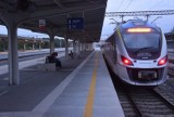 PKP Polskie Linie Kolejowe przygotowują się do przebudowy linii z Kędzierzyna-Koźla do Raciborza i dalej do granicy z Czechami