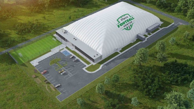 W Gliwicach, a właściwie na granicy Gliwic i Zabrza, rozpoczęła się budowa Marco Football Center – całorocznego obiektu sportowego przeznaczonego zarówno dla profesjonalistów, jak i amatorów piłki nożnej. 

Wizualizacja obiektu.

Zobacz kolejne zdjęcia. Przesuwaj zdjęcia w prawo - naciśnij strzałkę lub przycisk NASTĘPNE