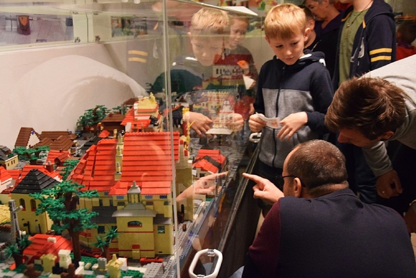 Kazimierskie Muzeum Klocków Lego już otwarte dla...