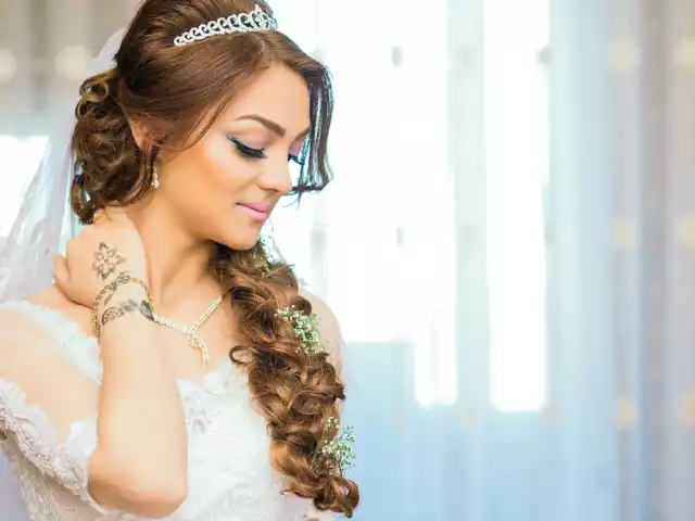 Najpiękniejsze fryzury na wesele dla Panny Młodej [RANKING] | Oborniki  Nasze Miasto