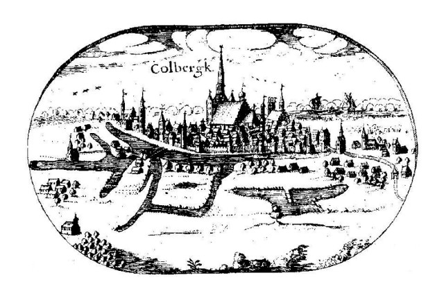 Prawdopodobny wygląd Kołobrzegu w chwili wybuchu wojny trzydziestoletniej – szkic z marginesu mapy Pomorza, autorstwa Eilharda Lubinusa [Wikimedia Commons].