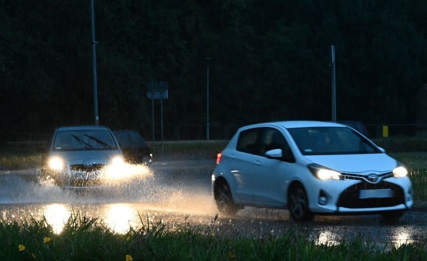 Potężna burza przeszła nad Kielcami w sobotę późnym...