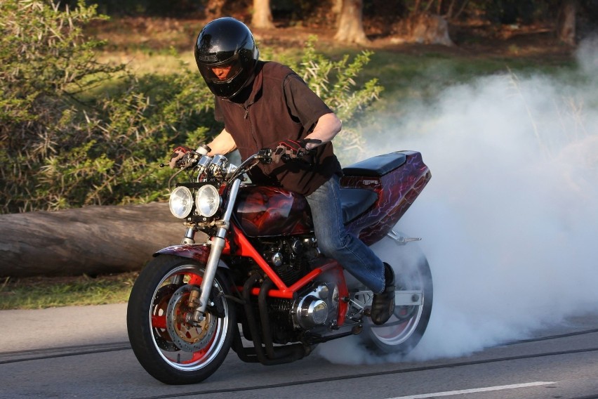 Przymorze. Policjanci ścigali motocyklistę po osiedlowych...