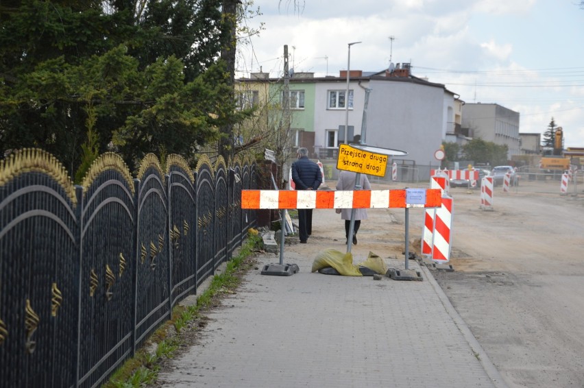 Od 26 kwietnia zmienia się organizacja ruchu w Skierniewicach. Utrudnienia w okolicy budowanego wiaduktu