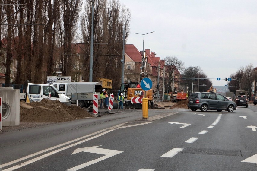 Grudziądz. Tak wygląda remont torowiska i ulicy Chełmińskiej. Jakie są utrudnienia w ruchu w Grudziądzu? Zobacz zdjęcia