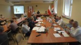 Burzliwa dyskusja na sesji gminy Bedlno. Posłanka Matysiak interweniuje w sprawie ekwiwalentów dla strażaków OSP