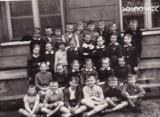 Zdjęcia klasowe uczniów sosnowieckich szkół sprzed lat. Czy rozpoznajecie na tych starych fotografiach swoich najbliższych?
