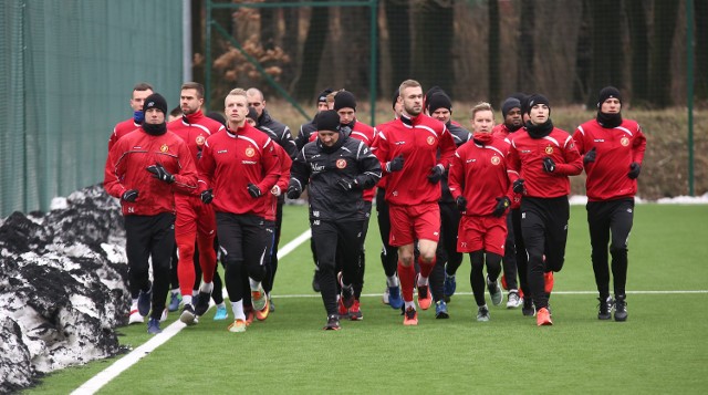 Nowi piłkarze na treningu Widzewa