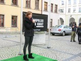 Jelenia Góra: Strajk kobiet. Druga runda "czarnego protestu" na placu Ratuszowym ZDJĘCIA, FILM